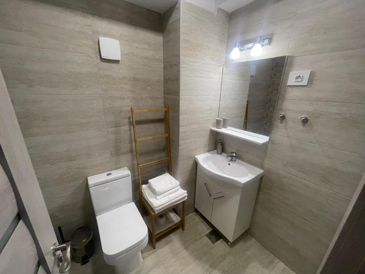 Velier Holiday Apartments 마마이아 외부 사진