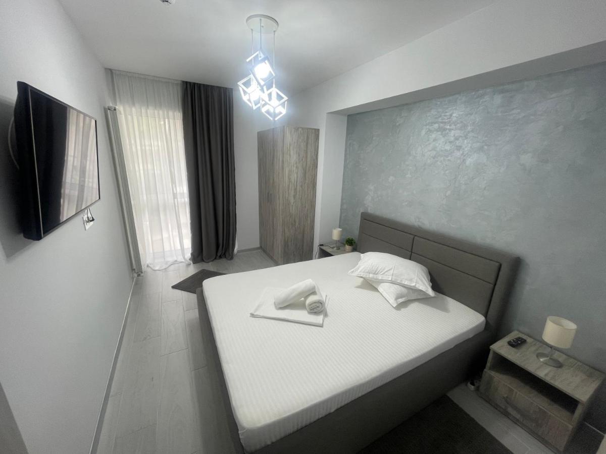 Velier Holiday Apartments 마마이아 외부 사진